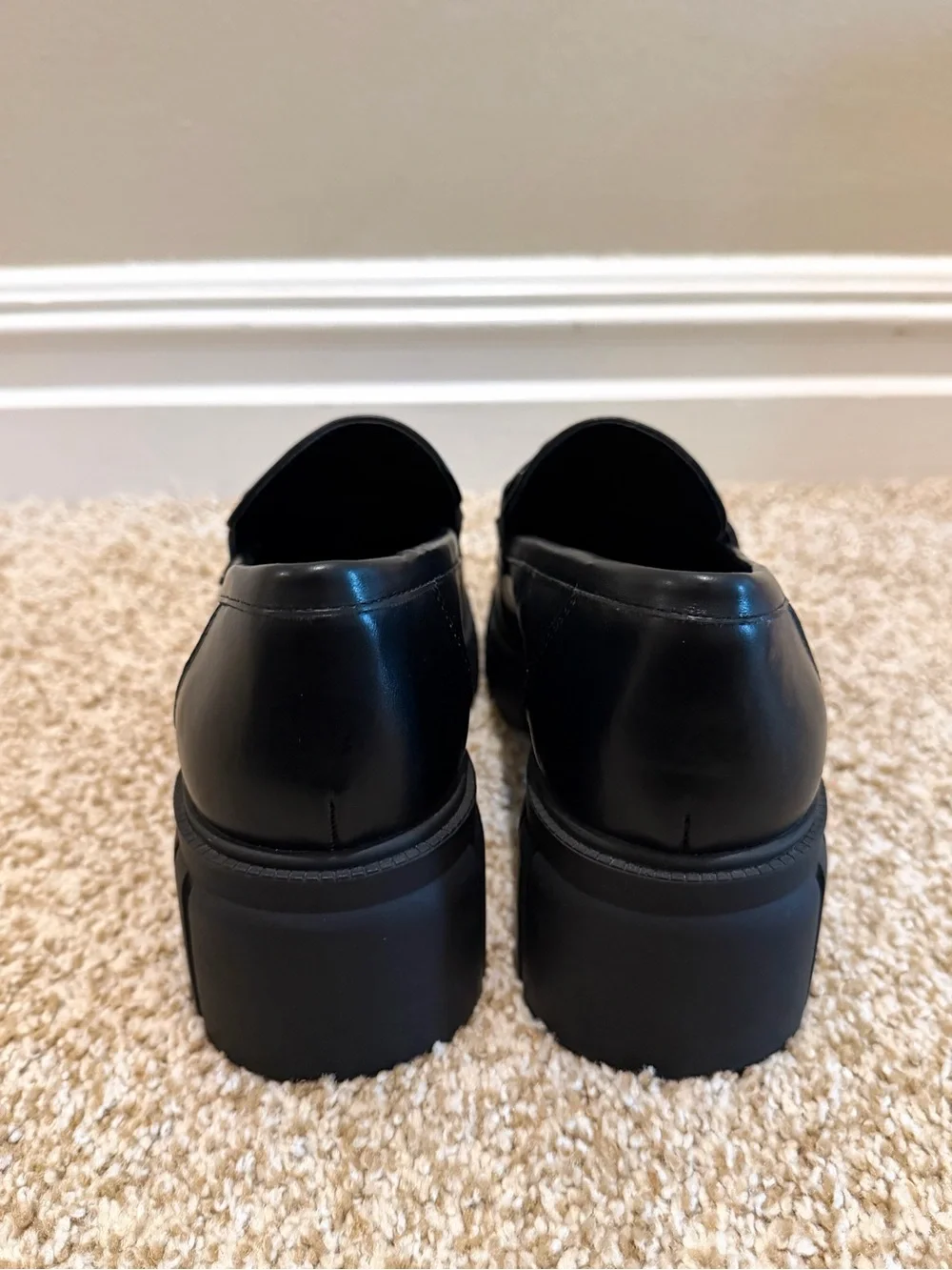 Michael Shannon Black Chunky Emilia Platform Loafers with Chain Detail Size 9